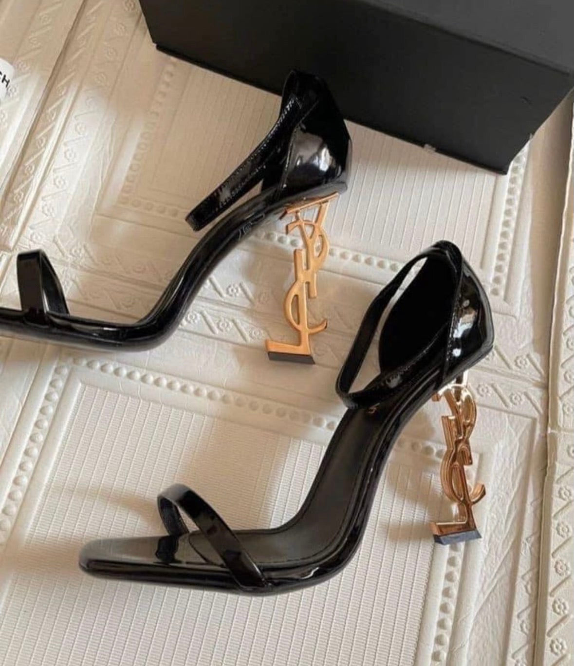 Ysl Heel