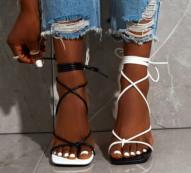 Mixed personalities lace up heels