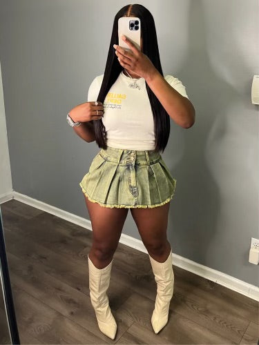 Pleated denim skort